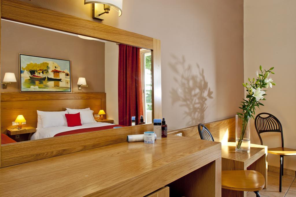 Ionian Sea Hotel & Villas - Aqua Park Kounopetra 객실 사진